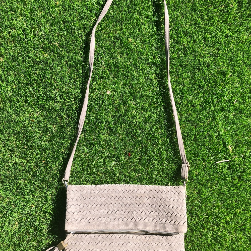 Lulus Leave it to Me Gray Clutch - Picture 2 of 12